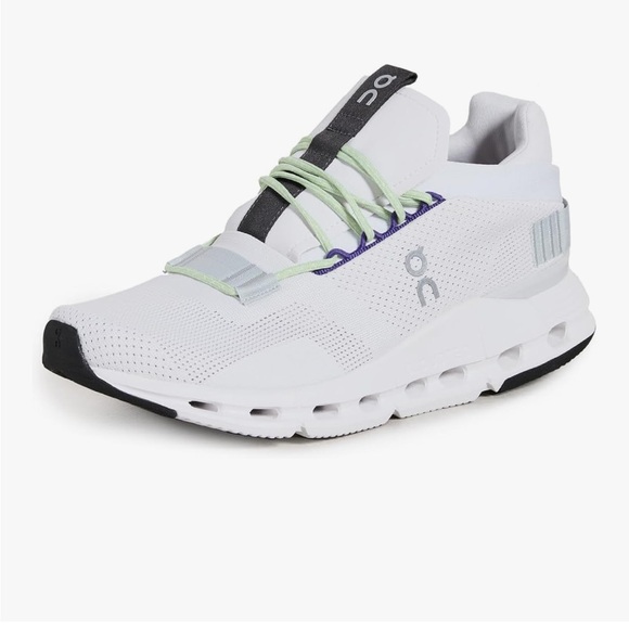 On Running Shoes - NWB On Cloudnova Sneakers / Men7.5 Women9